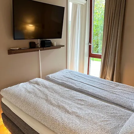 Charming 2-bedroom In Near The Light Rail